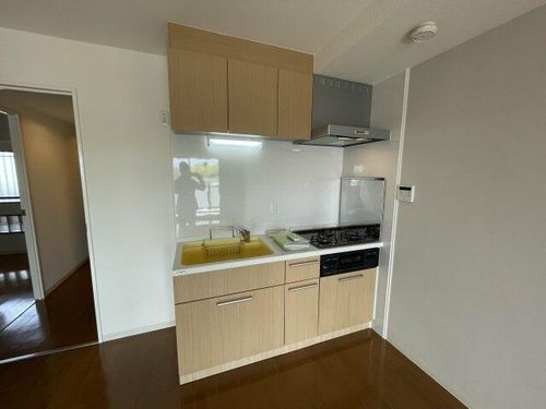 高橋ガーデンロイヤル502のキッチン