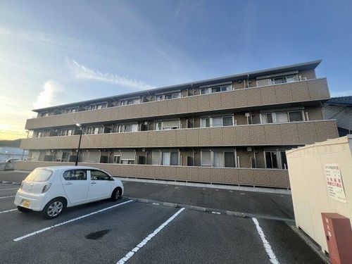 セジュール町坪の外観