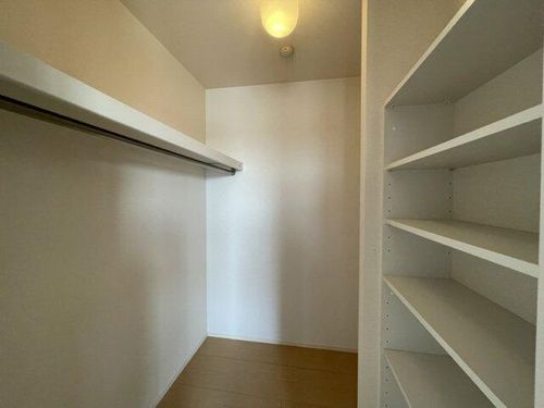 セジュール町坪の内装