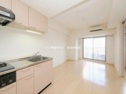 D-Rest Nakanoshimaの居間