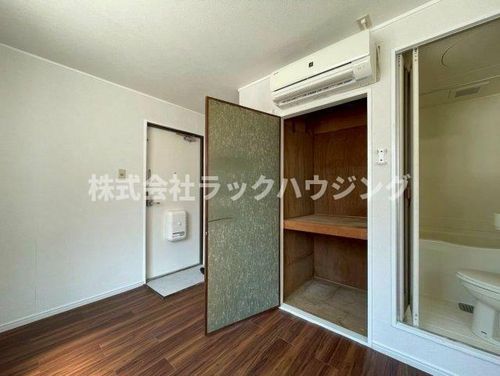 ツインウエストの内装