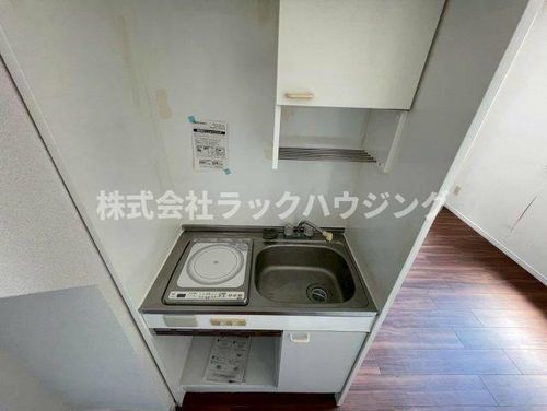 ツインウエストのキッチン