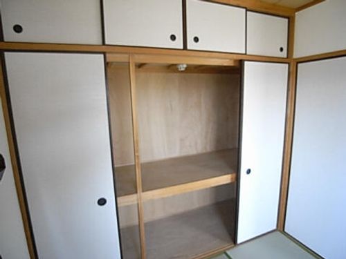 カーサファースト萩の内装