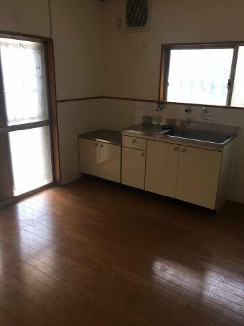 兵庫県尼崎市若王寺2丁目(一戸建)の賃貸物件のキッチン