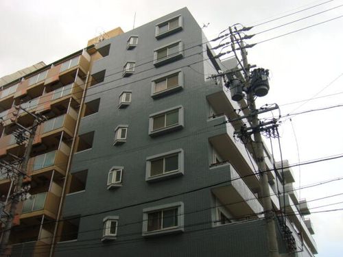 エムズハウス栄の外観