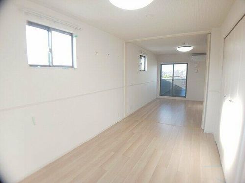 スペチアーレ クアットロの居間