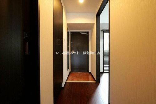 プレジオ新大阪EUROの玄関