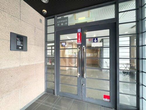 大阪府大阪市浪速区下寺1丁目(マンション)の賃貸物件の玄関