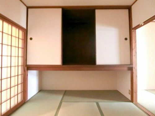 サンライズ栄の内装