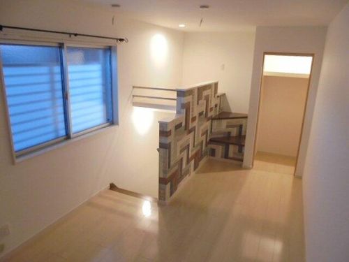 セリシール(Cerisier)112の居間