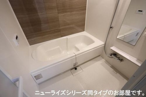 プランタンコートⅥ101の風呂