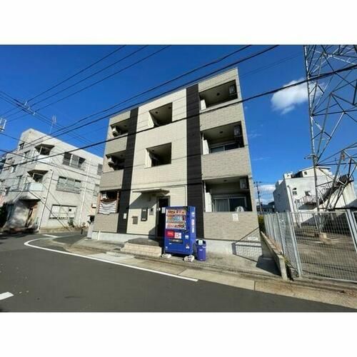 クレスト高畑201の外観
