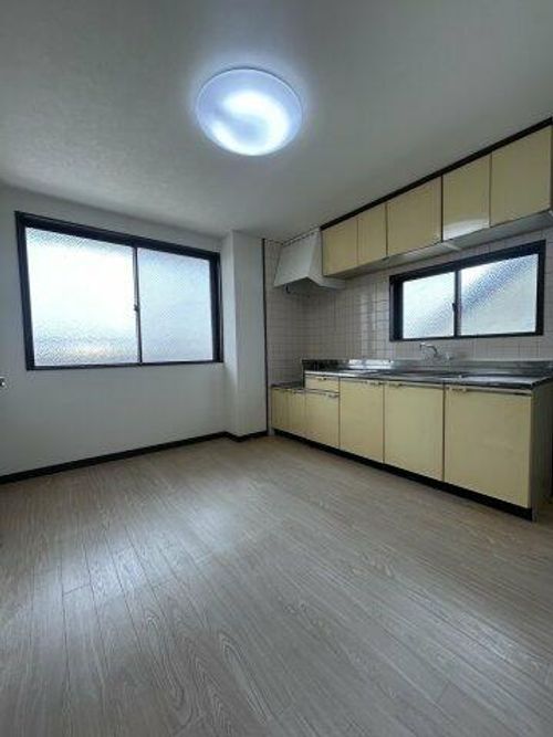 Zion BLDG3FNの居間