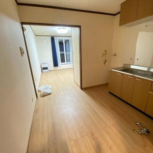 コーポ室本の居間