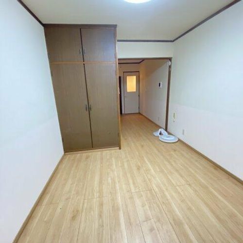 コーポ室本の内装