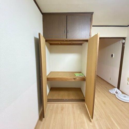 コーポ室本の内装