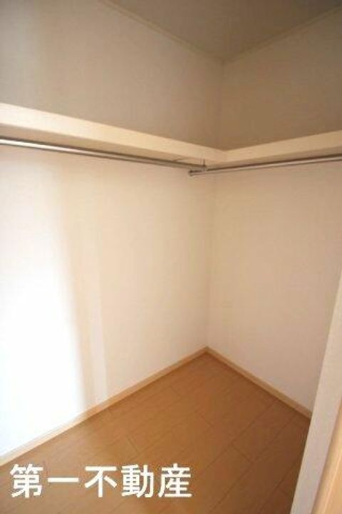 プレアデスAA201の内装