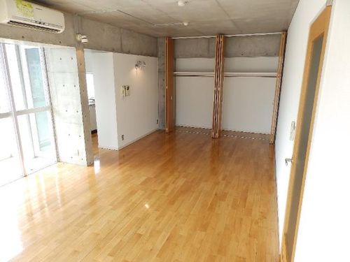 丸の内テラス(丸の内Terrace)の居間