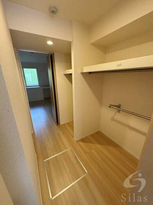 Bnext 嵯峨の内装