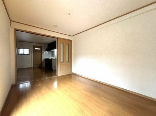京都府京都市北区紫野上御輿町(一戸建)の賃貸物件の居間