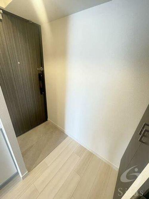 大阪府堺市北区東雲東町1丁(マンション)の賃貸物件の玄関