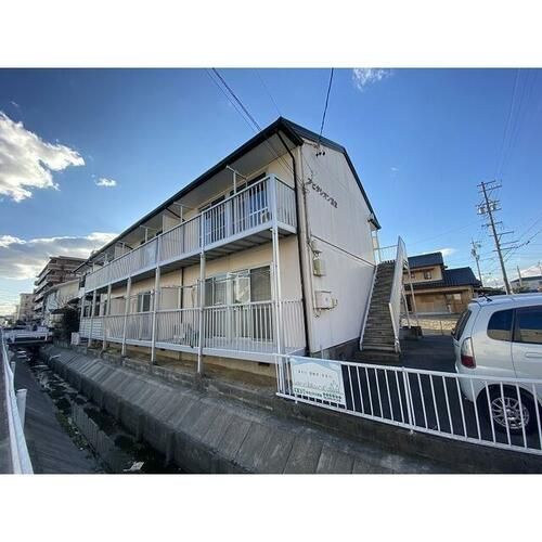 アビタシオンIII世201の外観