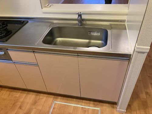 シャーメゾン曙光(ショコウ)0102のキッチン