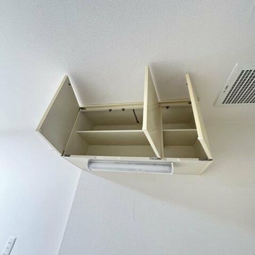 コロン104の内装