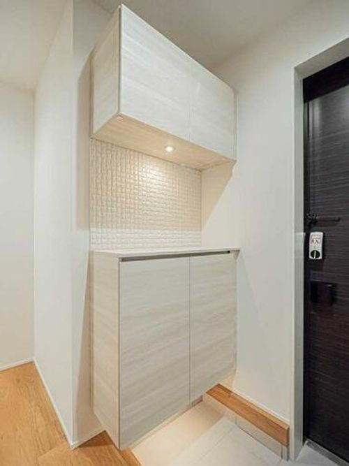 シャトードール プレミア0103の玄関