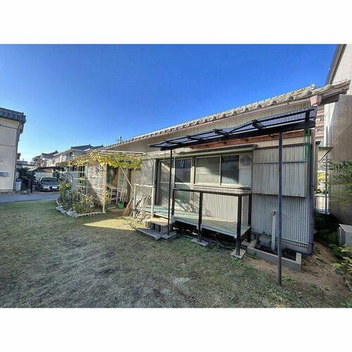 新林おうきつ荘EASTの外観