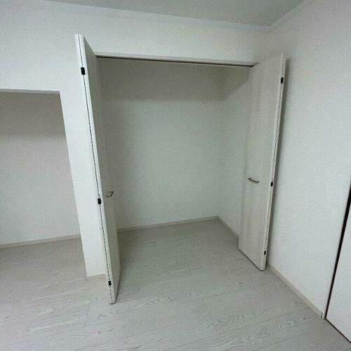 エヌエスハイツ102の内装