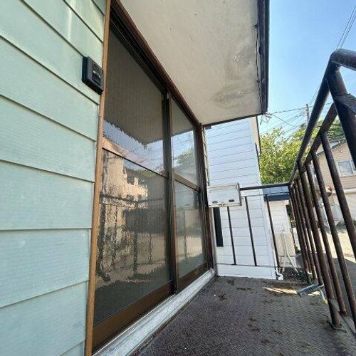 千葉アパートの玄関