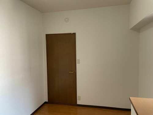 メディオグリシーナF0606の居間