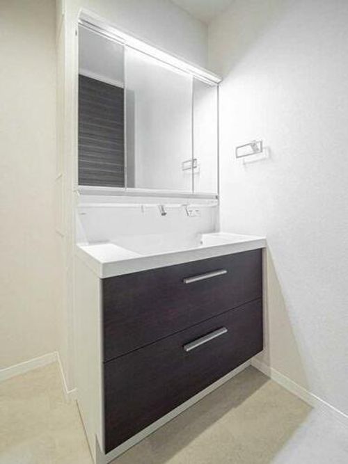 セレンディピティ アトレ0301の内装