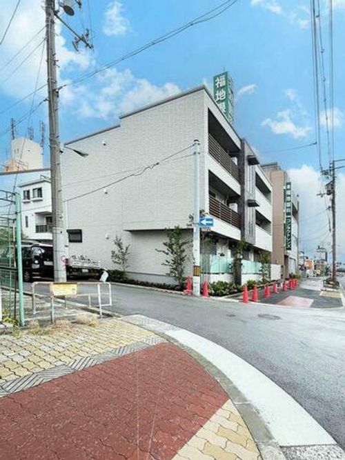 ラ イースト0201の外観