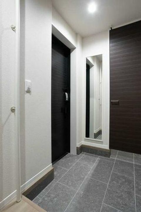 シャーメゾンセレナヴィラ0103の玄関