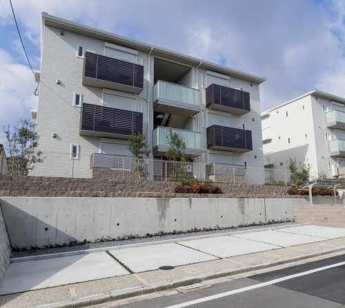 シャーメゾン カルチェラタンB302の外観