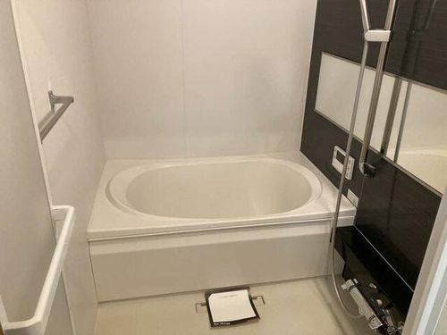 リジエール南屋敷IIIの風呂