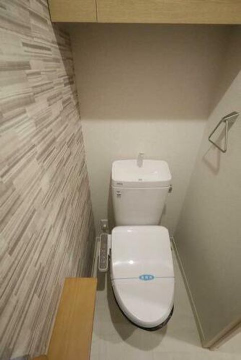 神内ハイツA棟A105の内装