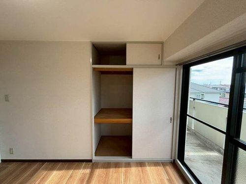 ピエモンヌ東山0306の内装