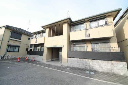 グレイス21D棟E棟E101の外観