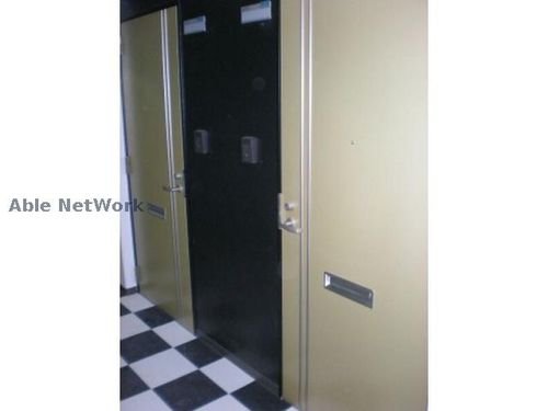 サンコート大通の玄関