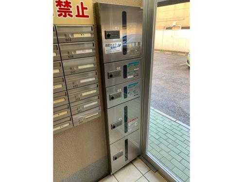 ネオ21303の玄関