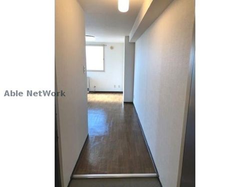 シュペールシャトー505の玄関