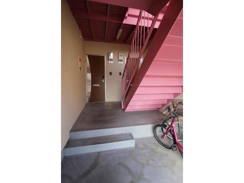 ルーチェⅡ204の玄関