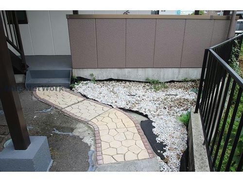 愛知県春日井市牛山町(アパート)の賃貸物件の玄関