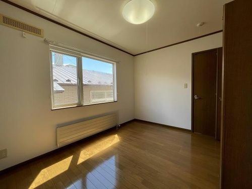 パオス湯川2Fの内装