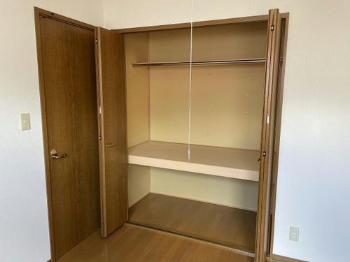 パオス湯川2Fの内装