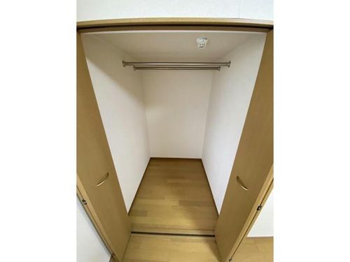 ピュアパレス豊川201の内装