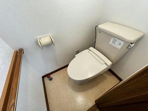 本通1丁目13番 一棟二戸の内装